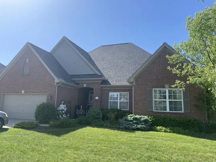 Tresnak Roofing Picture 1