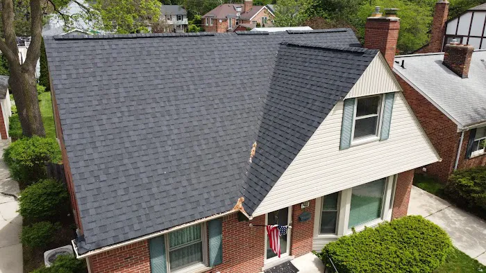 Tresnak Roofing Picture 2
