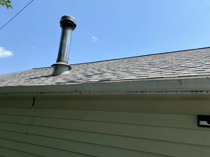 Tresnak Roofing Picture 4