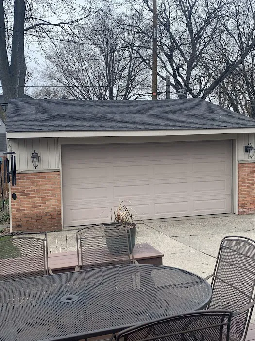 Tresnak Roofing Picture 8