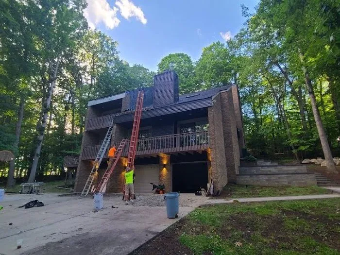 Four Seasons Kanga Roof Picture 7