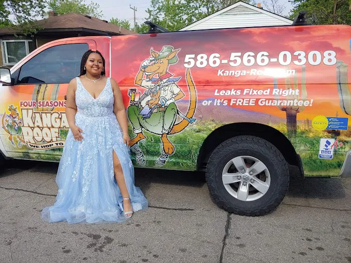 Four Seasons Kanga Roof Picture 4