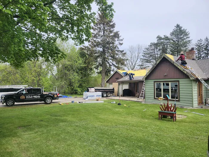 Gold Medal Roofing of Michigan Picture 10