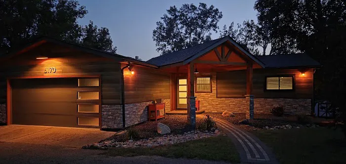 180 Contractors Roofing & Siding Picture 3