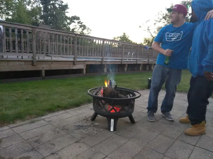 Maple Roofing & Construction Inc Picture 3