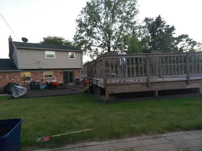 Maple Roofing & Construction Inc Picture 5