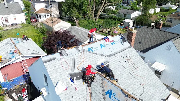 Performance Roofing and Siding Pontiac Picture 5