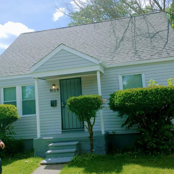 Lions Roofing LLC Picture 3