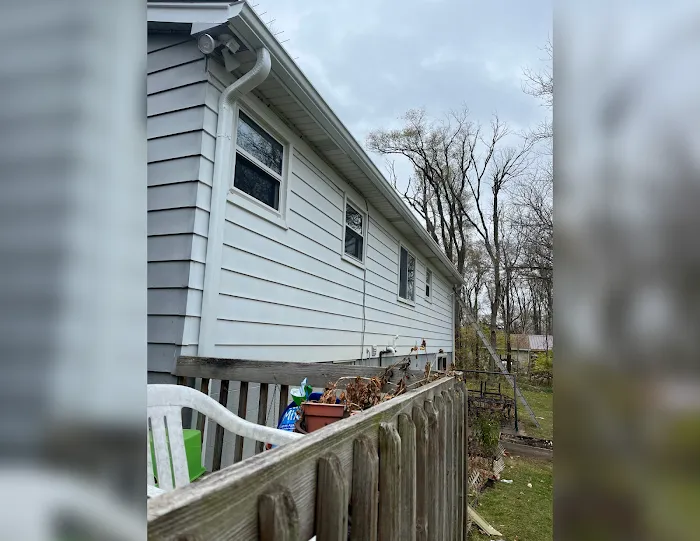 D & D Gutters Picture 10