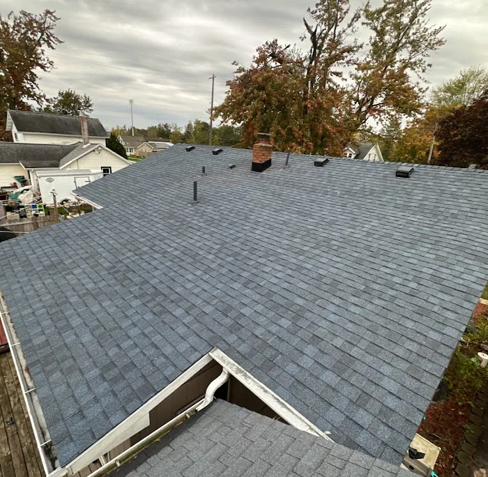 Honest Roofing & Construction Services, LLC Picture 1