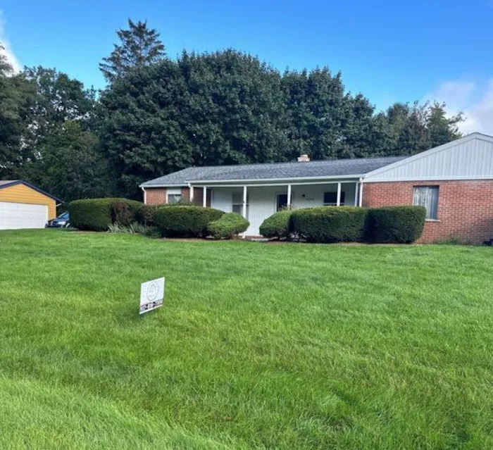 Honest Roofing & Construction Services, LLC Picture 10