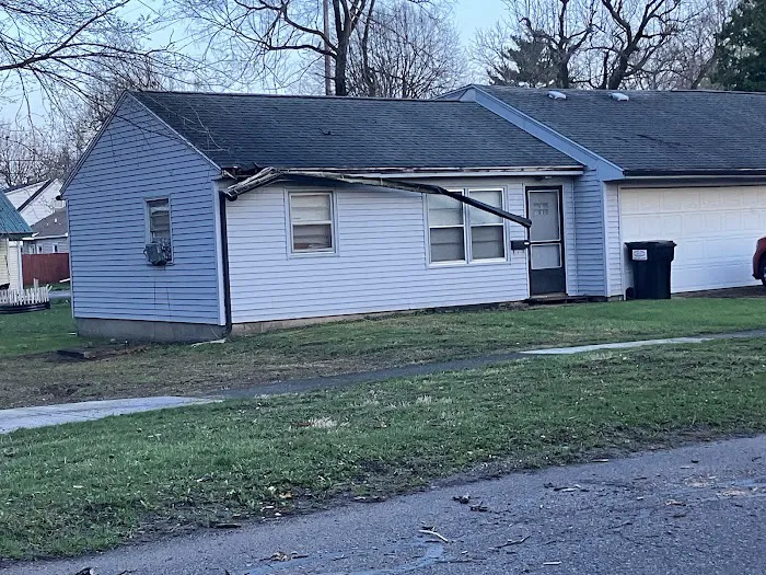 VANBECKS Roofing & Siding Picture 2