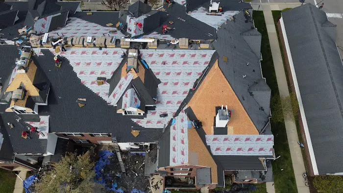 Mills Siding and Roofing Picture 10