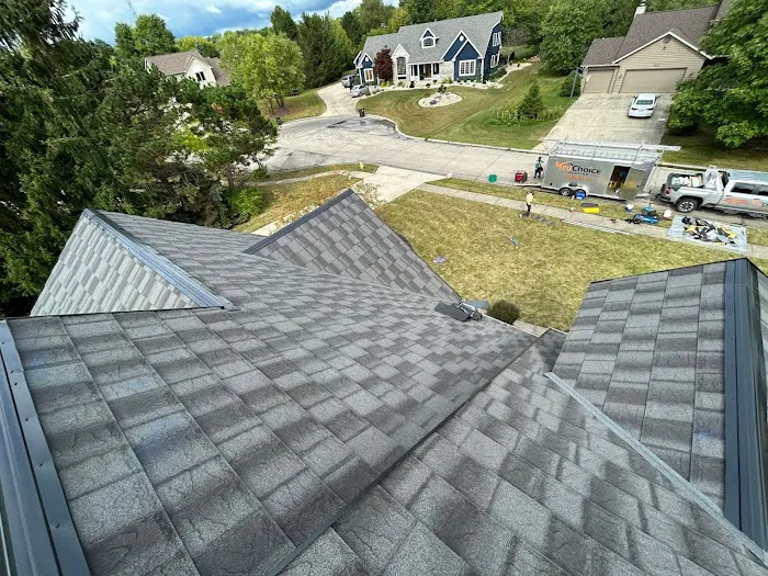 TruChoice Roofing Picture 3