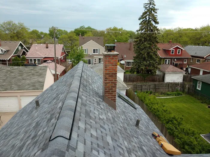 Select Renovations Picture 2