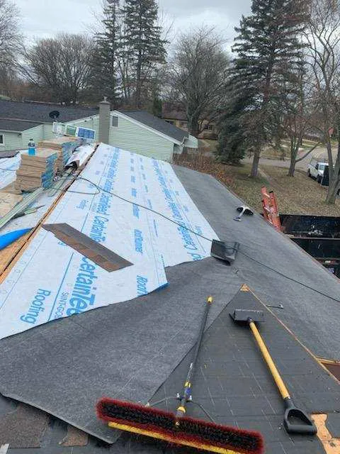 Larsen Roofing Picture 4