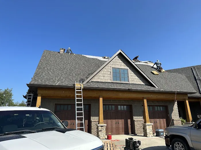 Maxim Commercial & Residential Roofing Picture 5