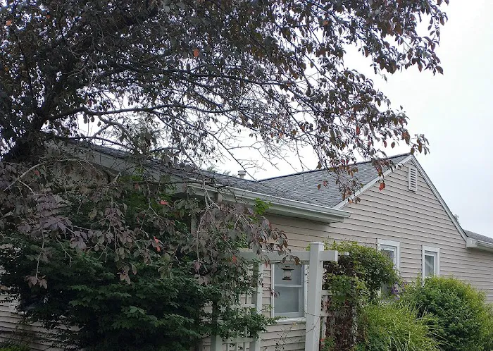 Timbercrest Roofing and Siding Picture 1