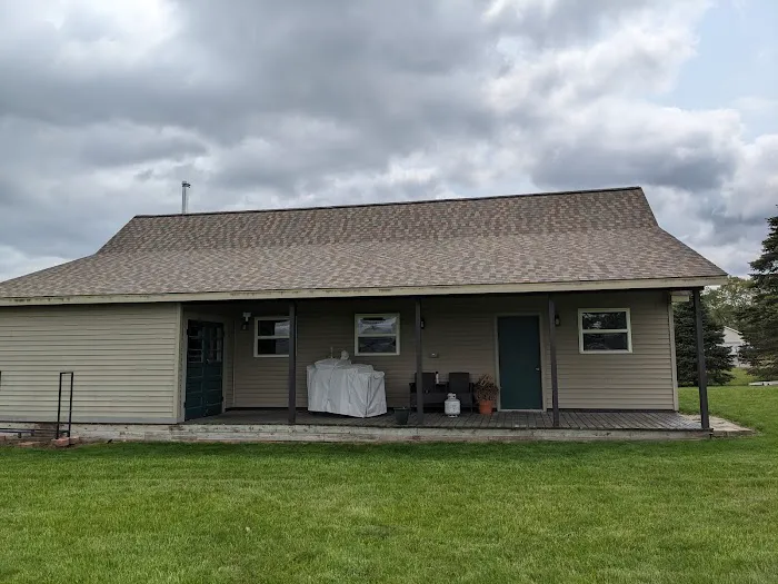 Red Maple Roofing Inc Picture 3