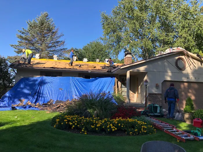 Red Maple Roofing Inc Picture 1