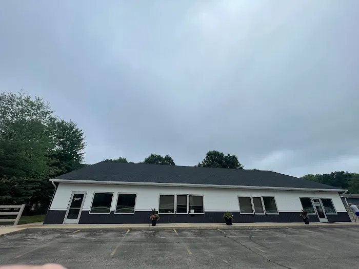 Topps Roofing and Construction Picture 3