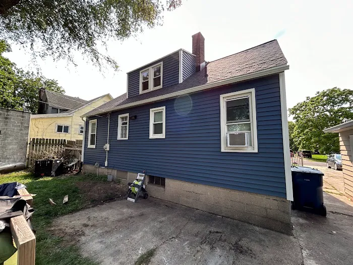 Topps Roofing and Construction Picture 4