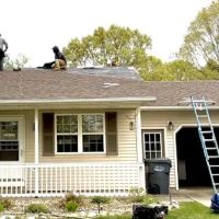 Brock’s Roofing & Repairs LLC ico