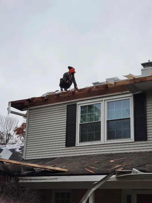 Angel Construction & Roofing, LLC Picture 10