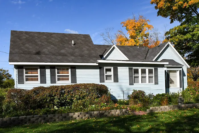 Sherriff Goslin Roofing: Benton Harbor Picture 3