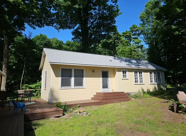 Sherriff Goslin Roofing: Benton Harbor Picture 5