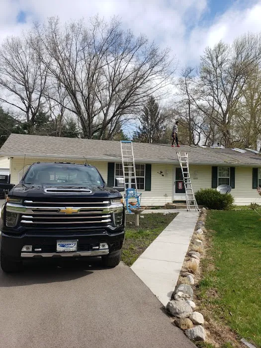 Mr. And Mrs. Handyman/Roofing LLC Picture 5