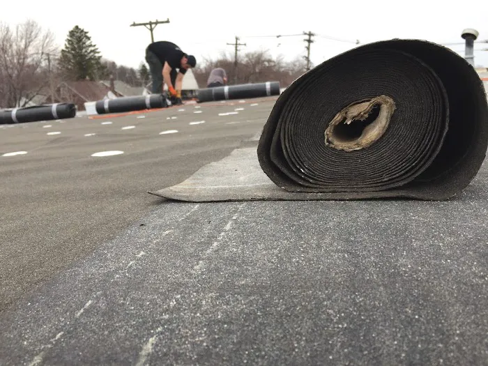 Roberts Roofing MI Picture 1