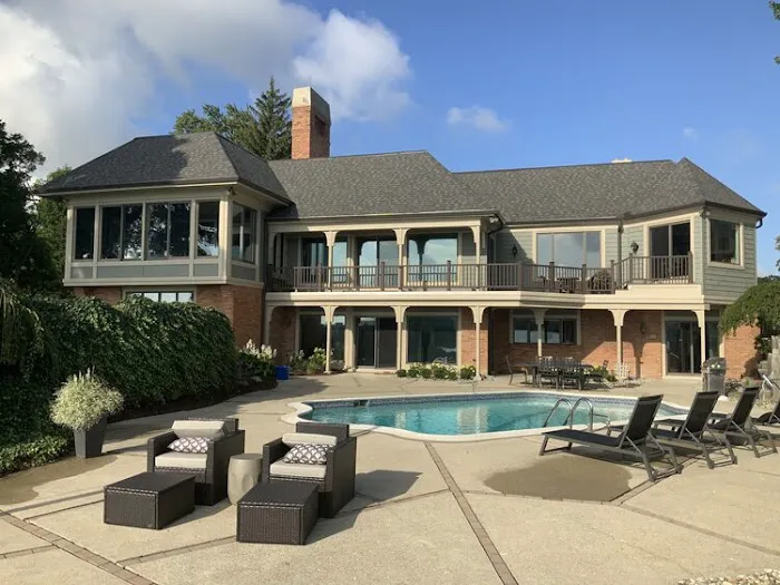 NEXT EXTERIORS Picture 6