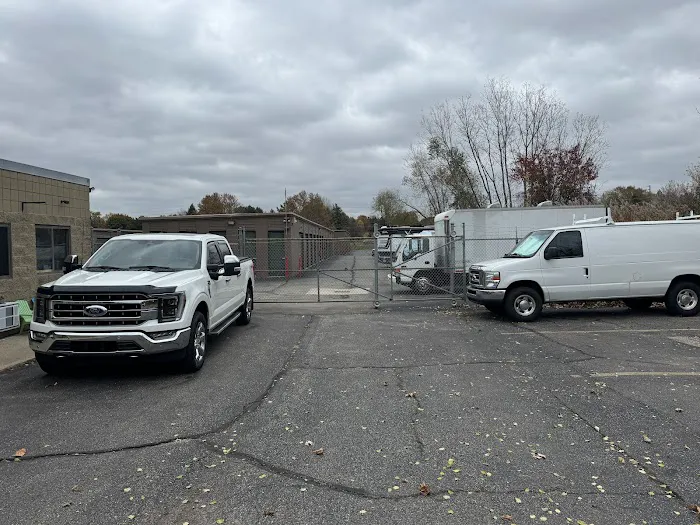 BIG ROOF Inc. Picture 1