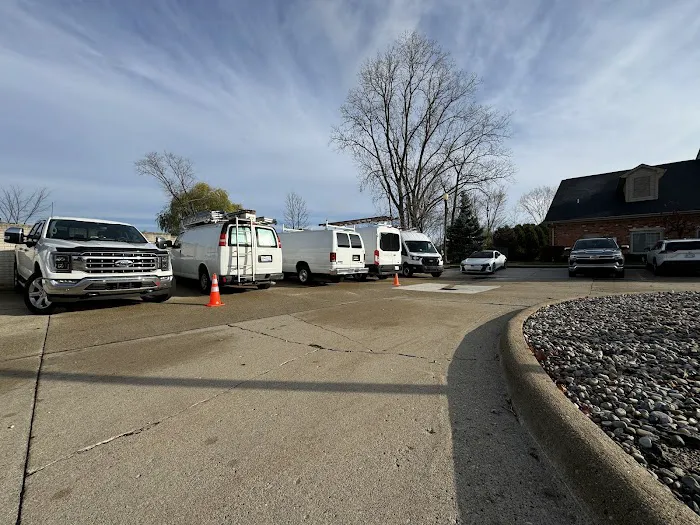 BIG ROOF Inc. Picture 5