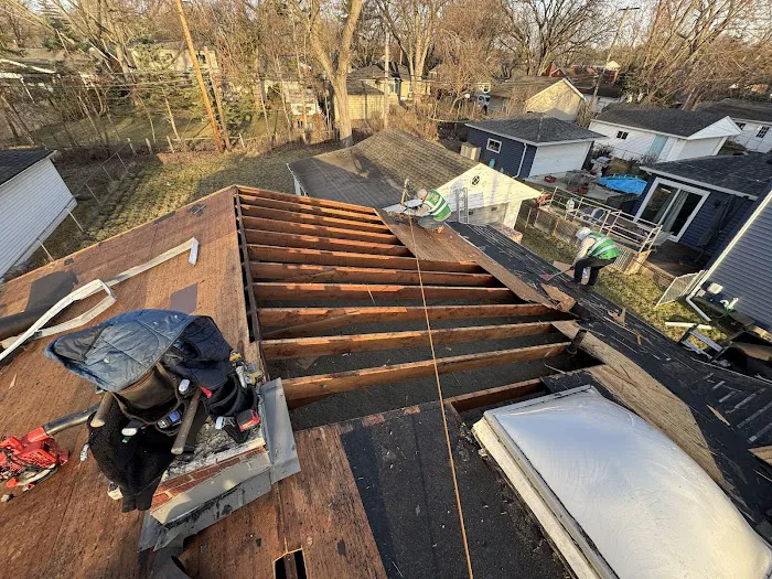 Roofing Army Picture 5