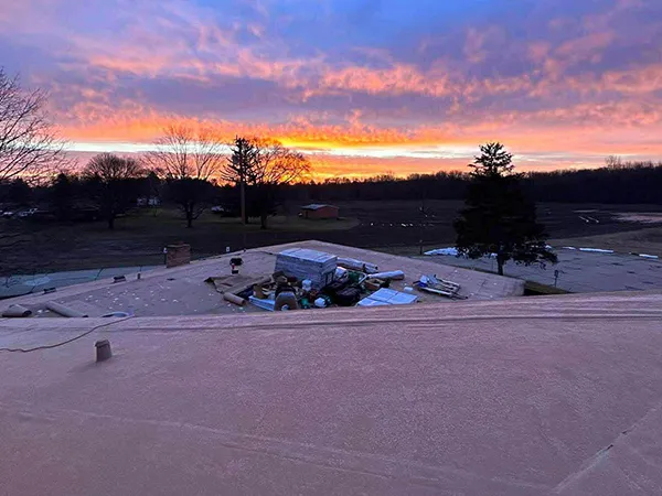 Ideal Roofing LLC Picture 2