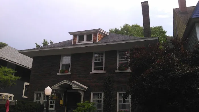 Squids Roofing Inc Picture 7