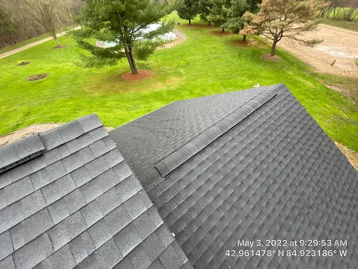 Armored Roofing and Construction Picture 3