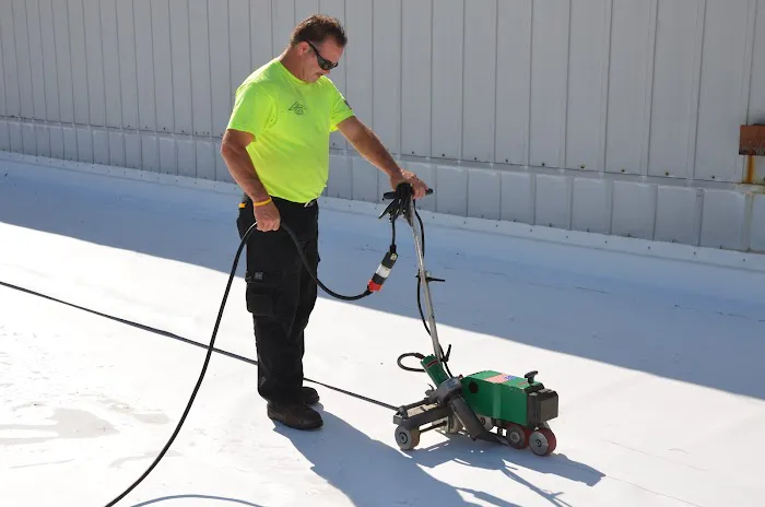 Division 7 Building Contractors, Inc. Picture 7