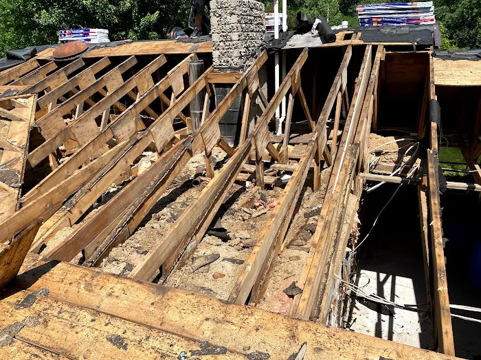 RBM Building L.L.C Picture 6