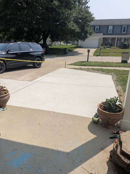 Rock Solid Exteriors Roofing, Siding & Concrete Picture 5