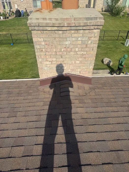 Bella's Roofing Picture 5