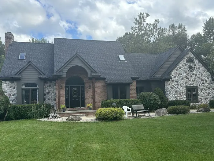 Guns N Hoses Roofing & Siding Picture 8