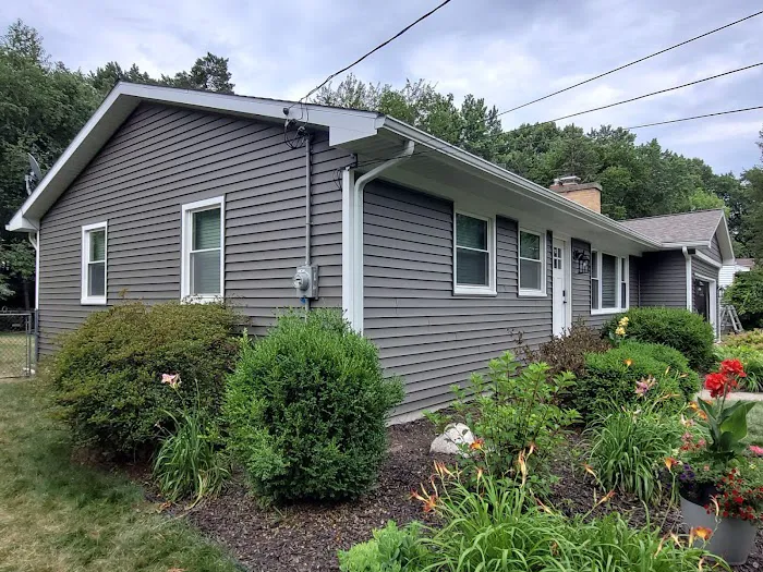 Avalon Roofing and Exteriors Picture 1