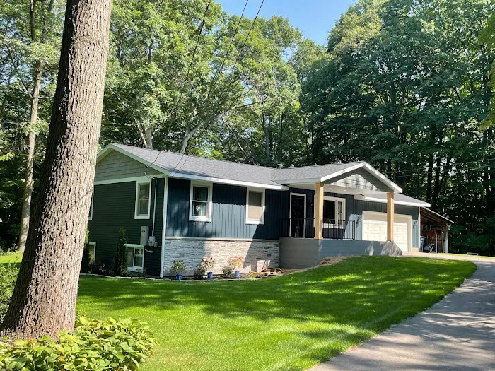 Avalon Roofing and Exteriors Picture 2