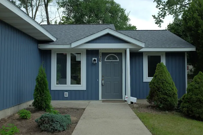 Mango Roofing & Exteriors Picture 4