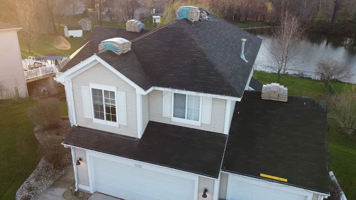 Mango Roofing & Exteriors Picture 10