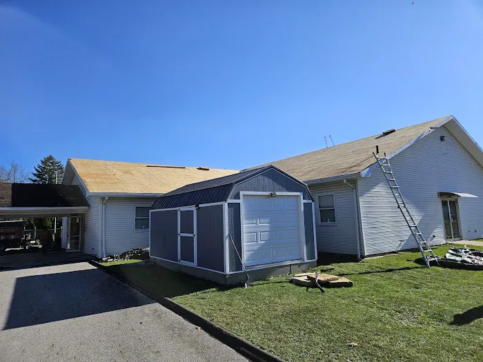 Divine Roofing & Restoration LLC Picture 1