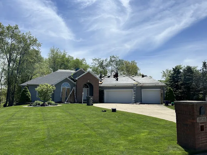 Quality Roofing LLC Picture 8